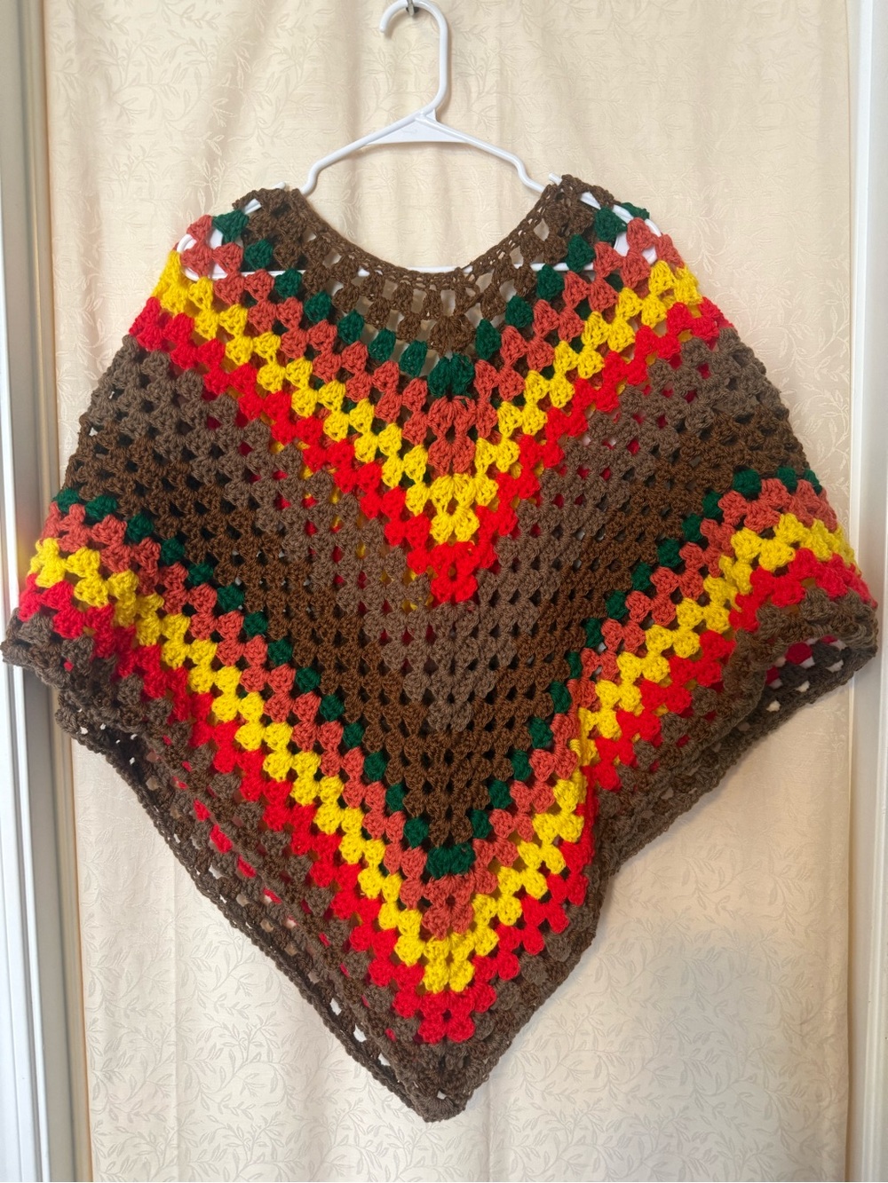 Fall Crochet Poncho Sweater, Women’s Size Large Fall Colors Handmade Poncho